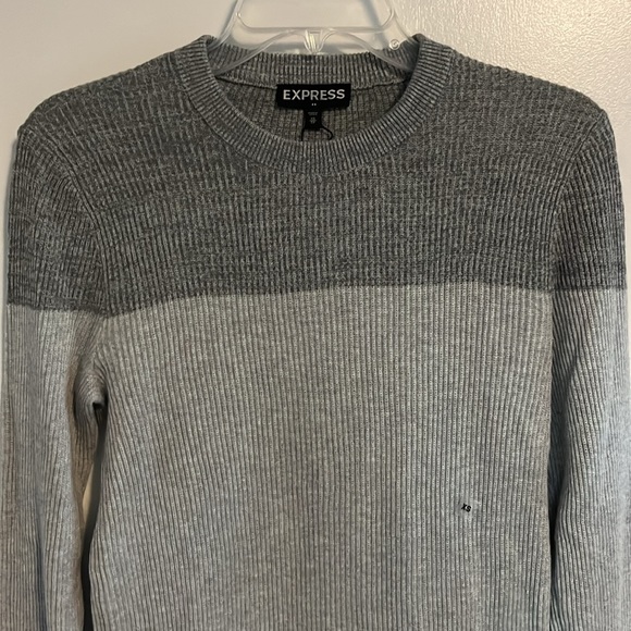 Express Men’s Two Tone Ribbed Sweater in Gray - Picture 2 of 7